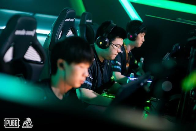 和士兵的训 和士兵的训